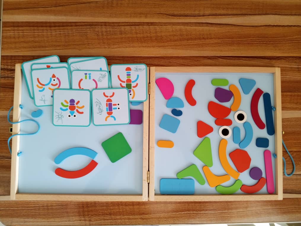 JEUX DE PUZZLE MAGNETIQUE EN BOIS